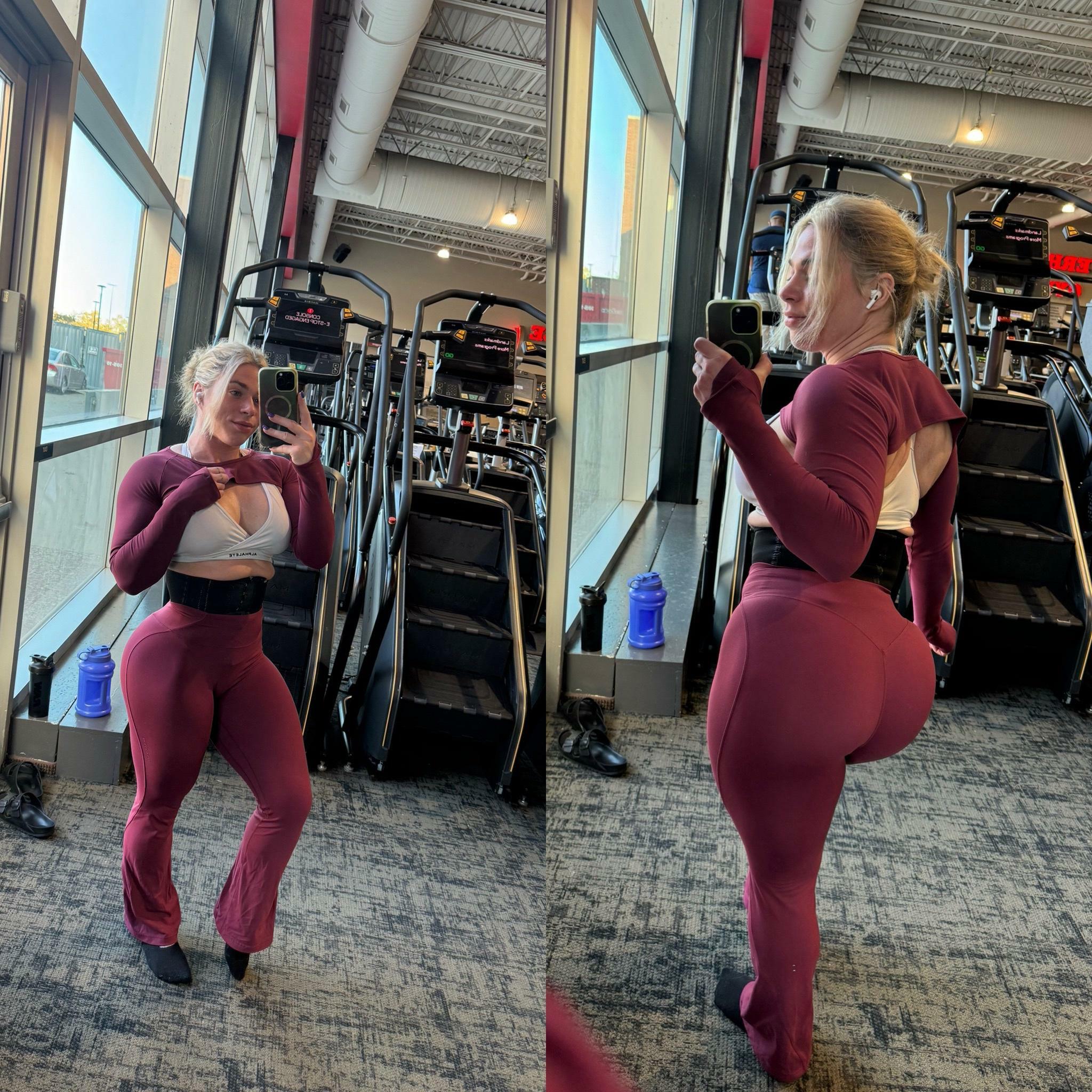 This yoga set looks so good on me