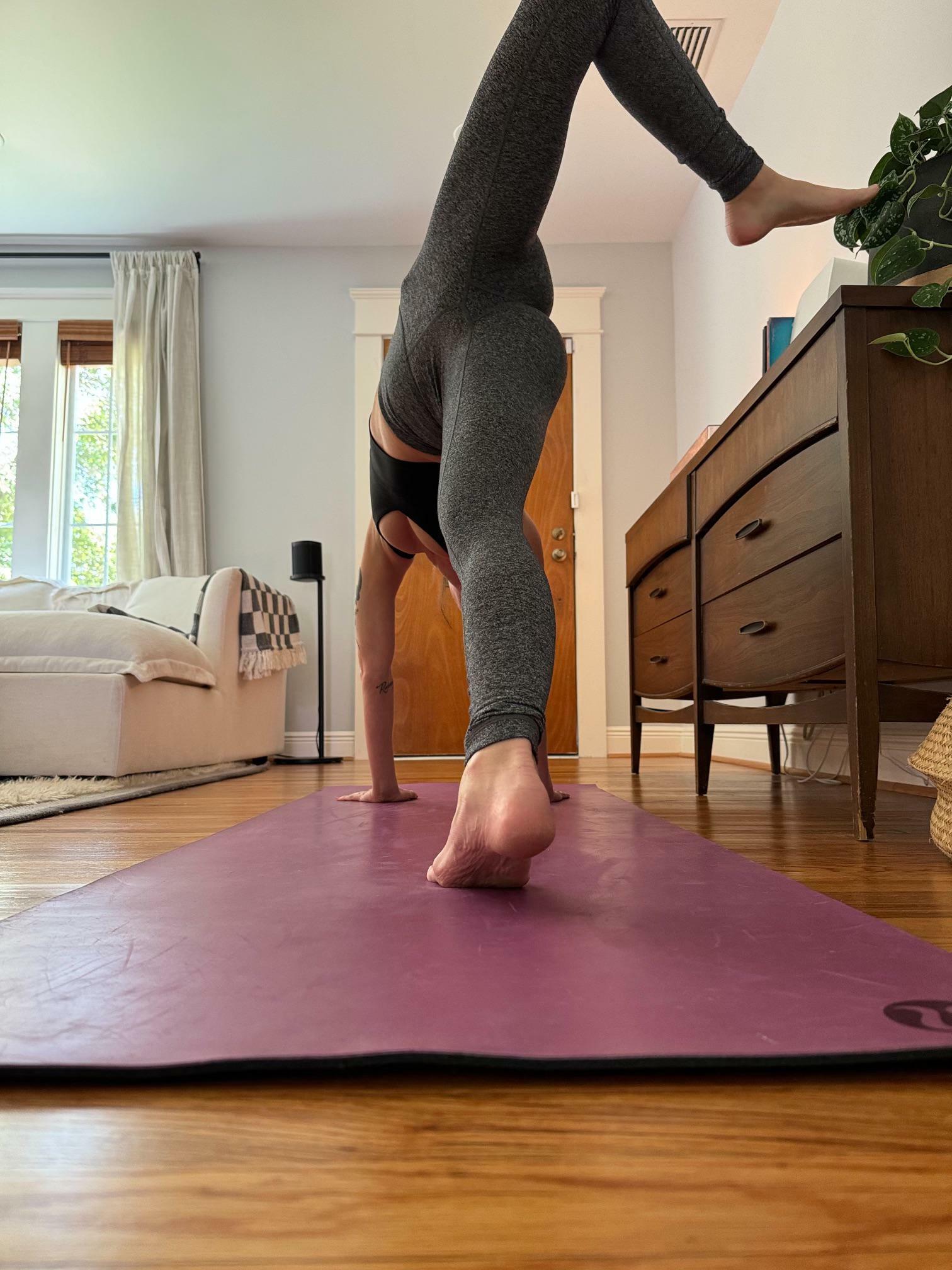 can also be done w/o yoga pants