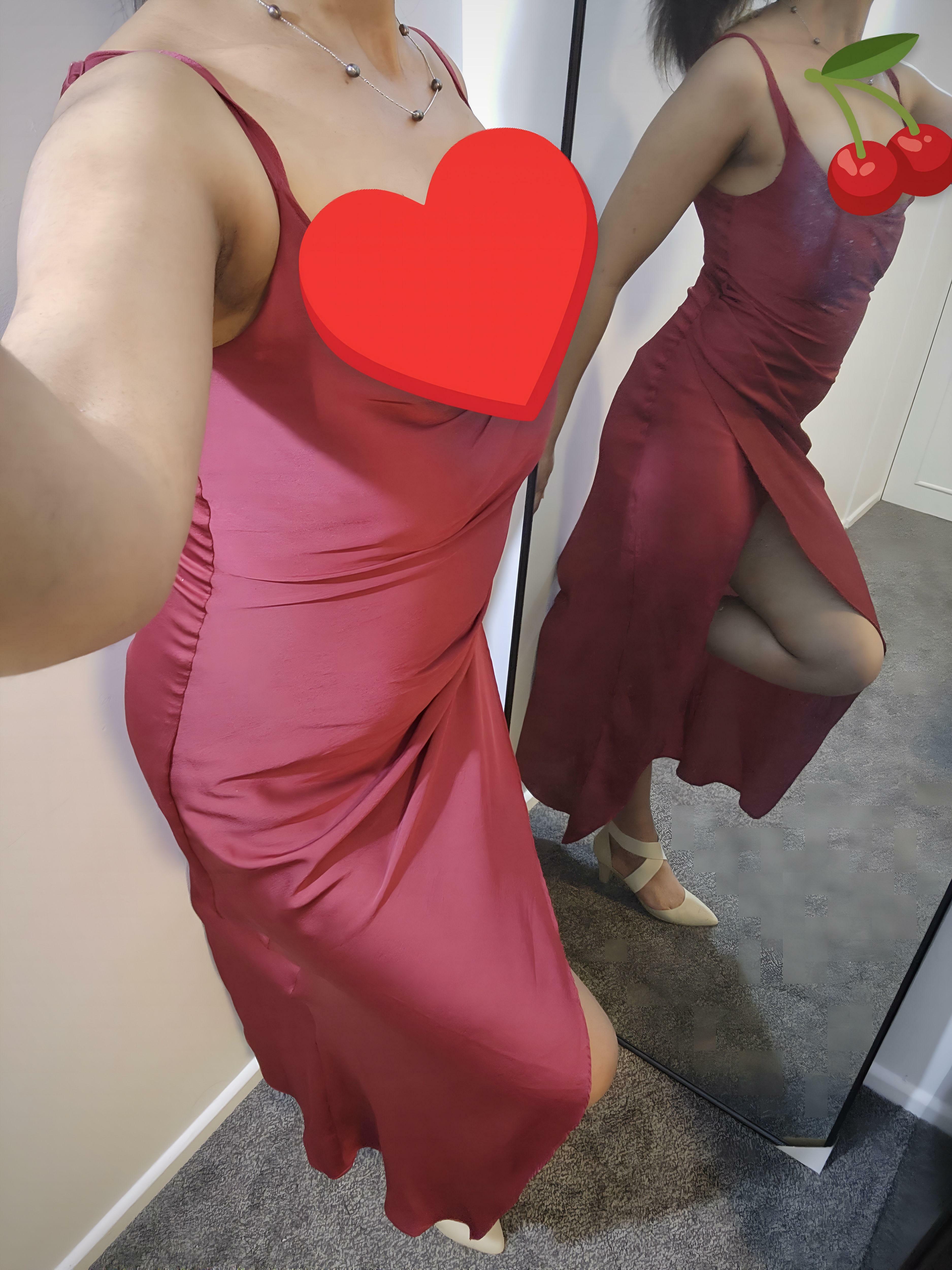 sit on your face > debug meetings ? (f) Engineer Lady