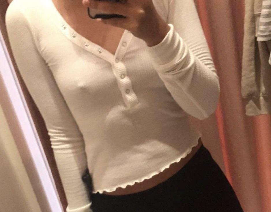 Yes or no go this top? (F)