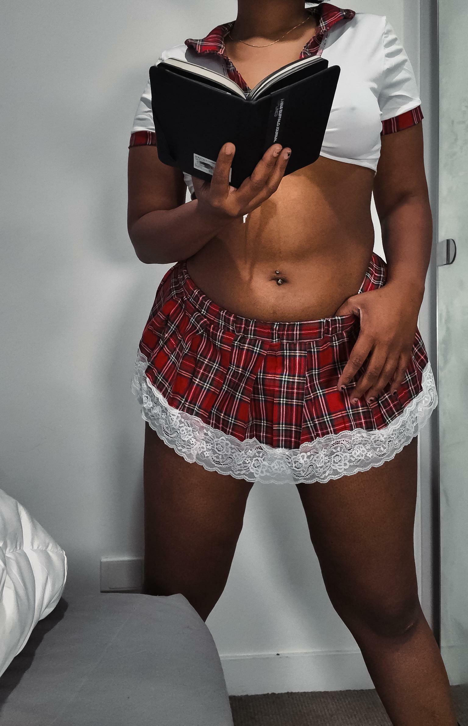 Dressed up for my ex but this site gets to enjoy it