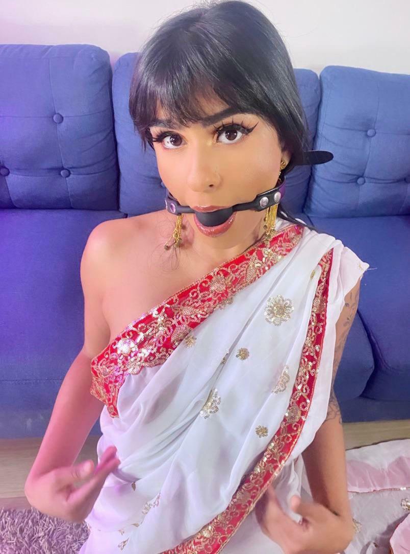 Would you uck a kinky Indian girl like me??