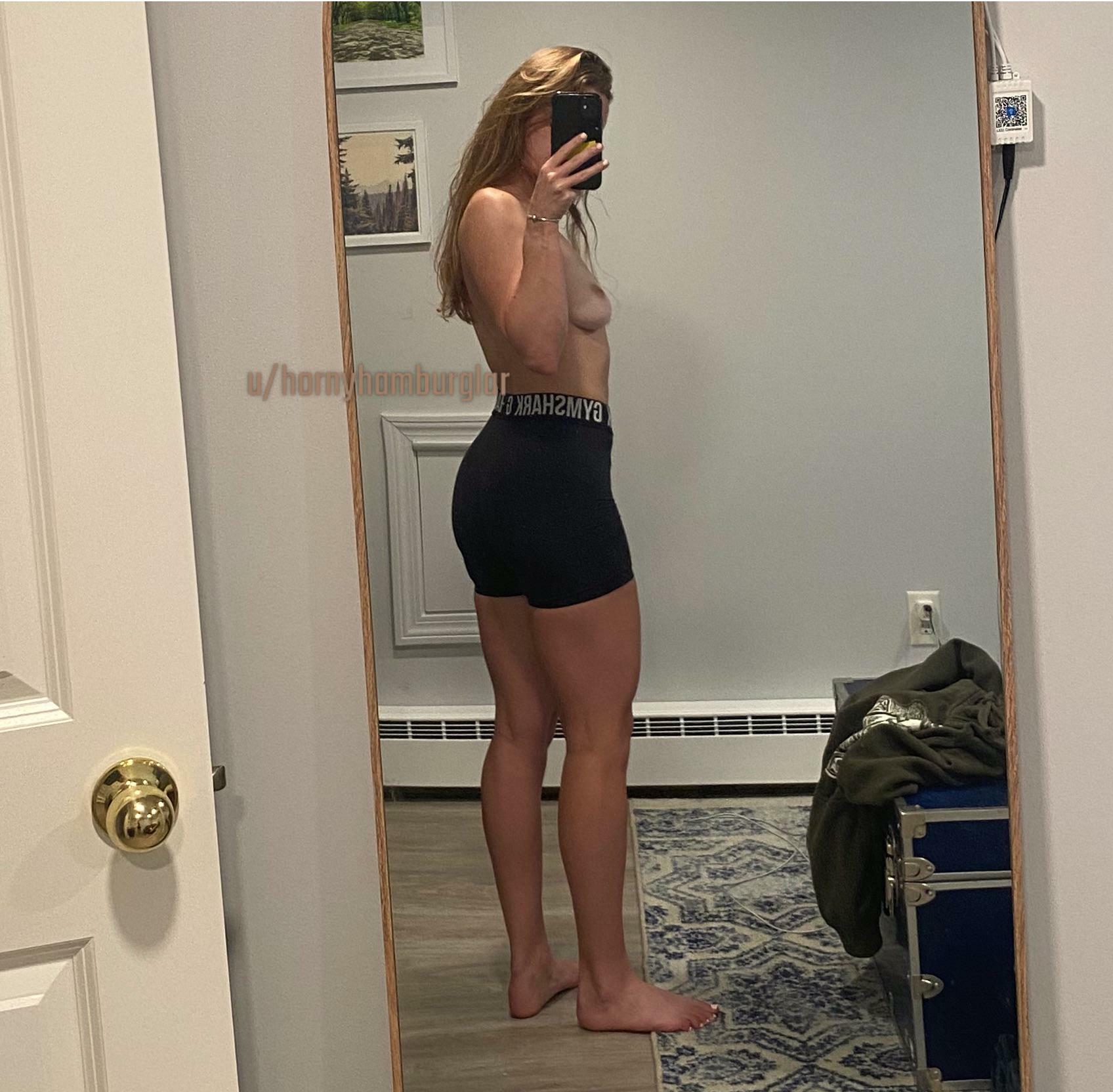 Cute little fit butt ?