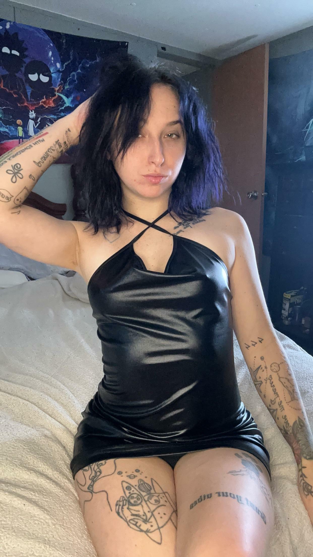 (f22) okay but my hips in this?‍?