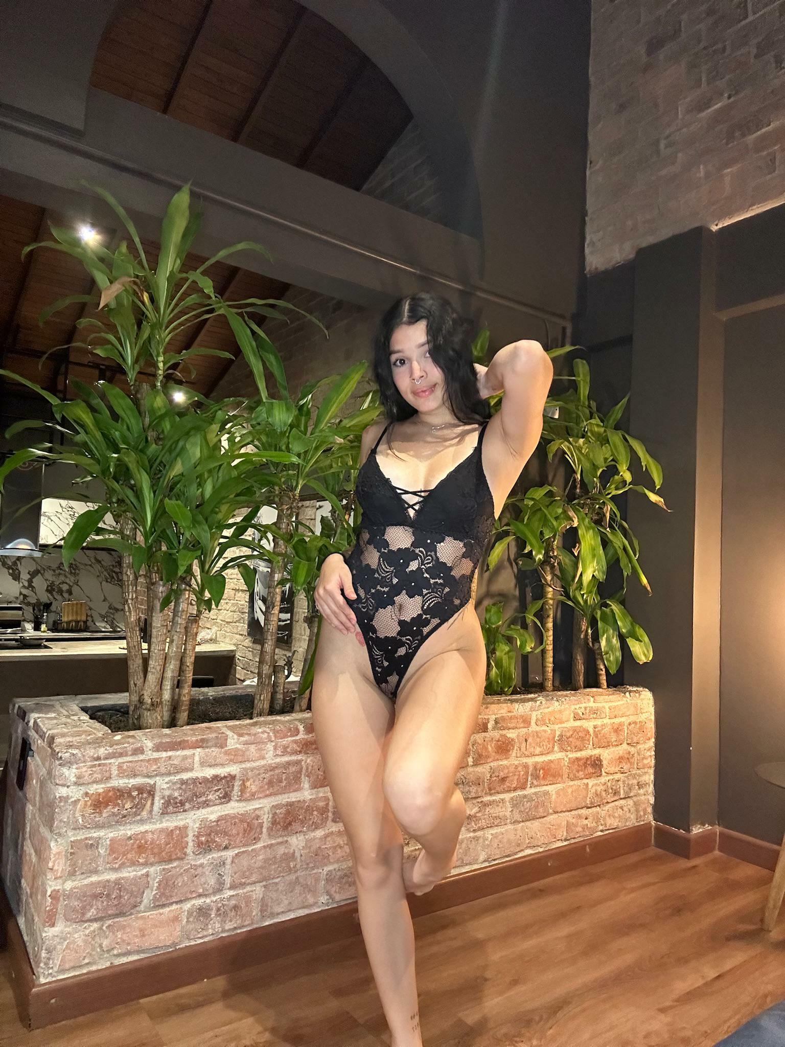 Give me a reason to send you my nude in three words