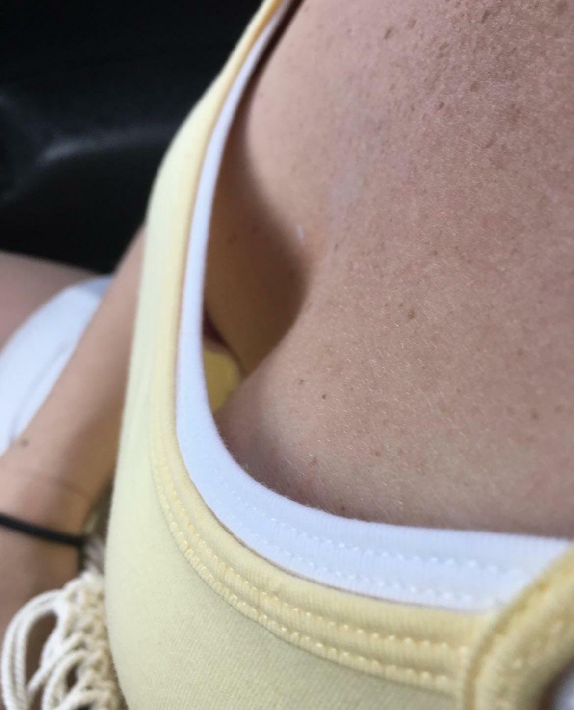 My 35yo tiny cleavage wants to say hello