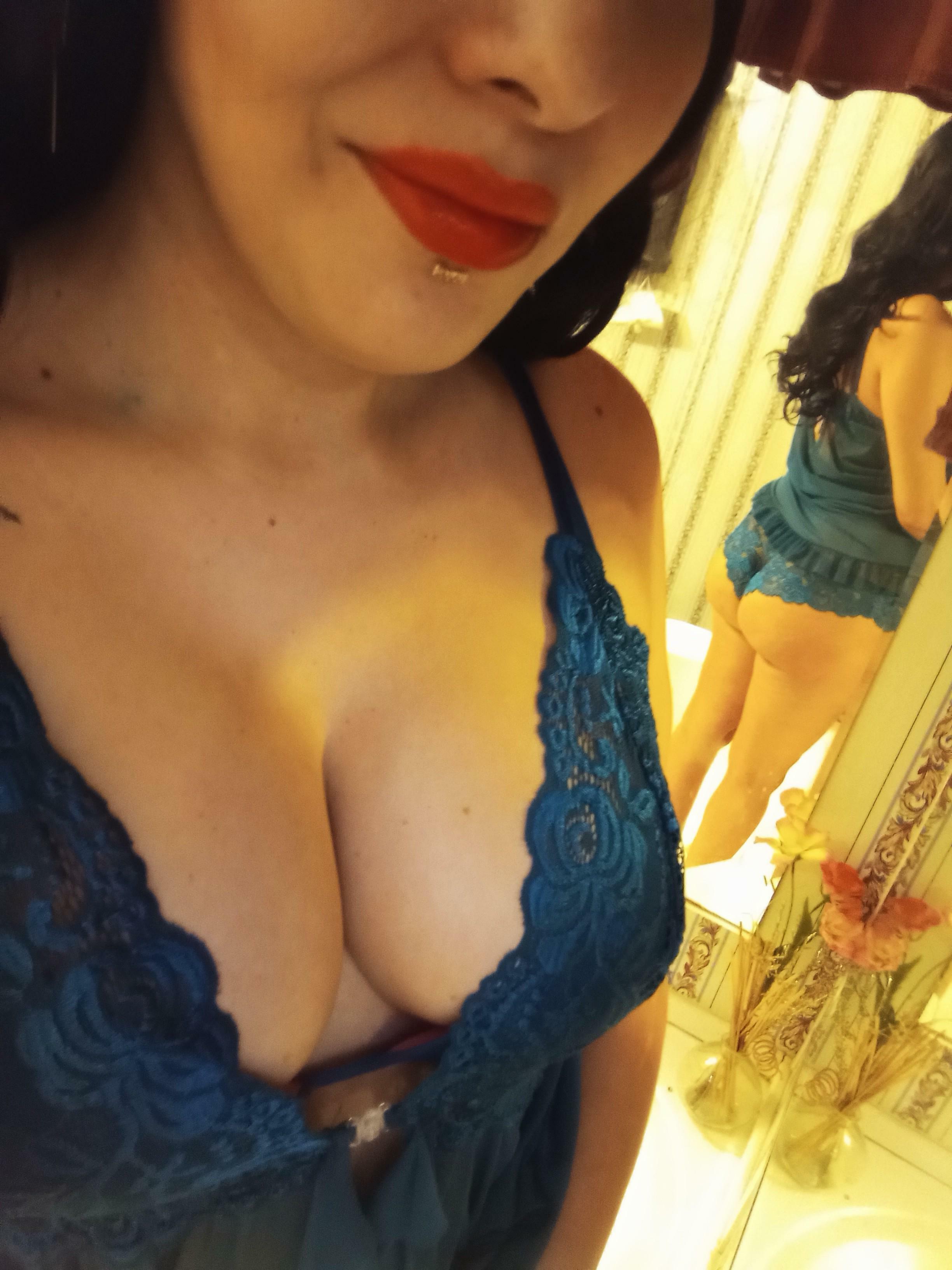 New pajama set.. I think I like it, what do you think?