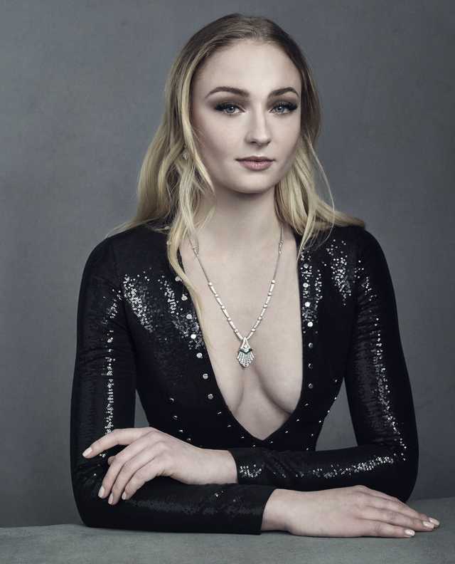 Sophie Turner showing maximum cleavage