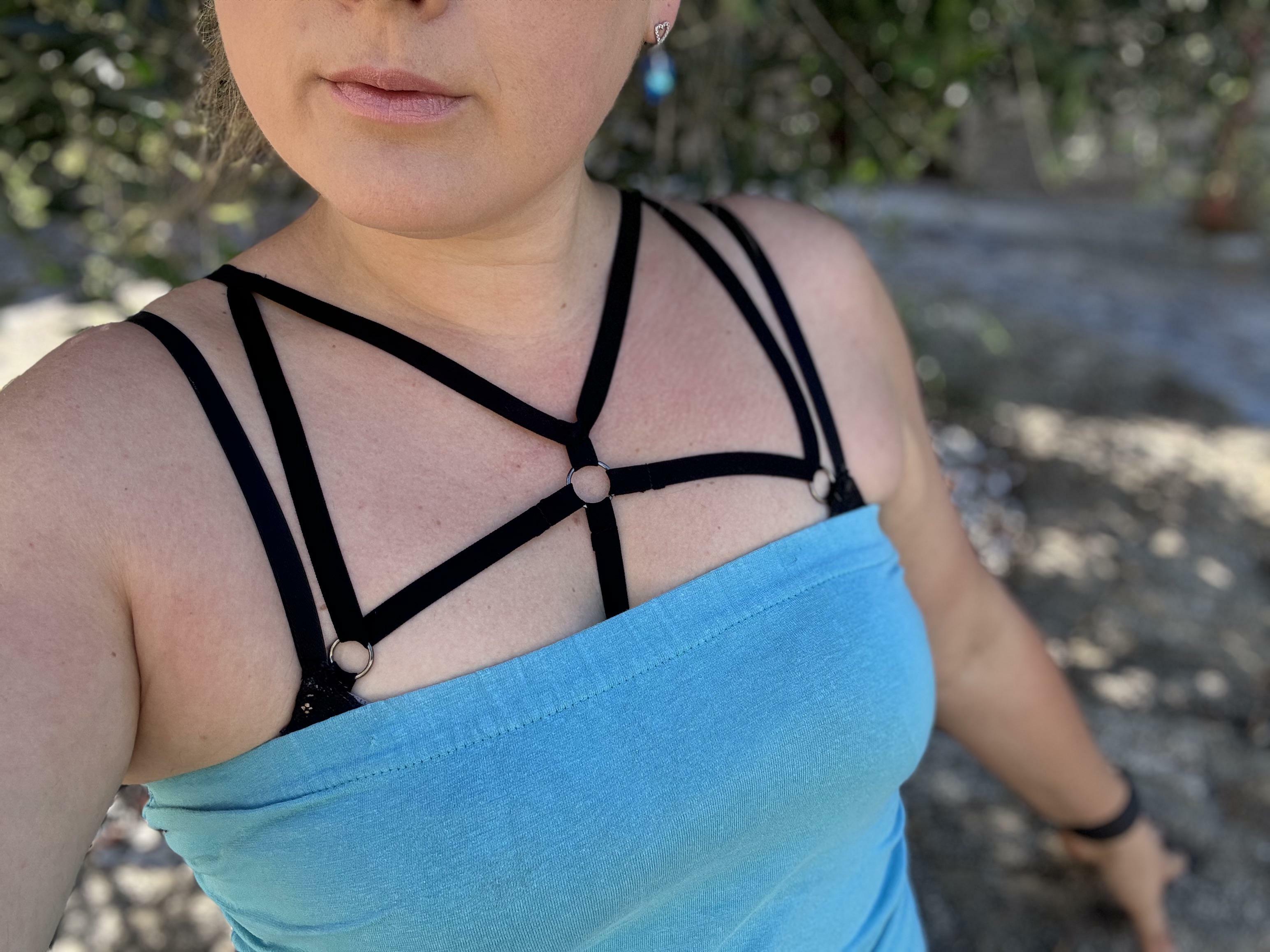 Baby blue cleavage … not really innocent