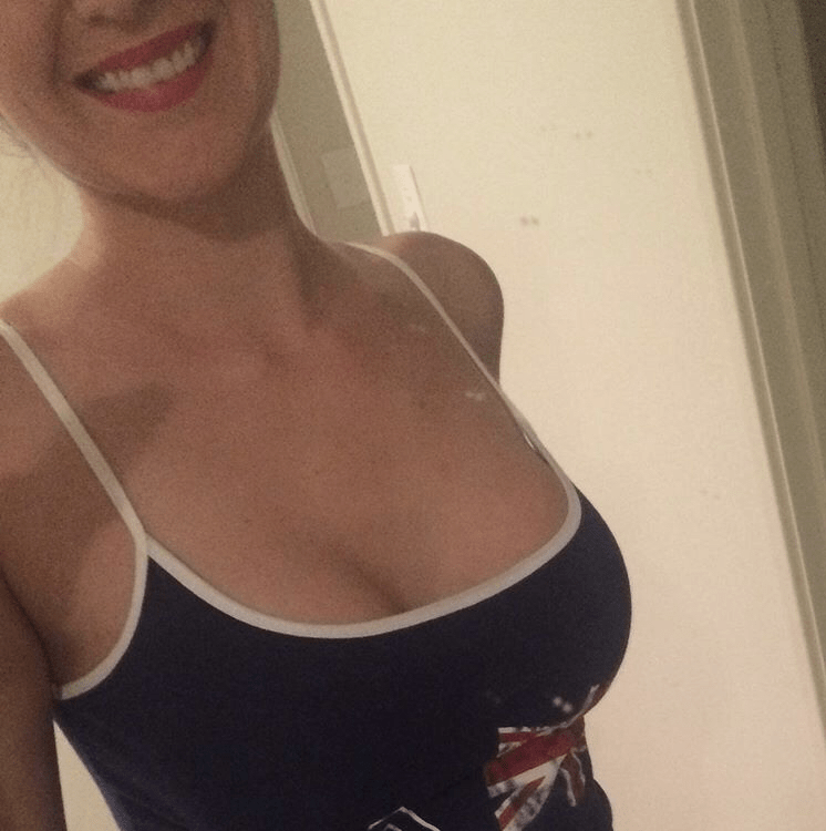 ðŸ˜Š  Aussie Babe