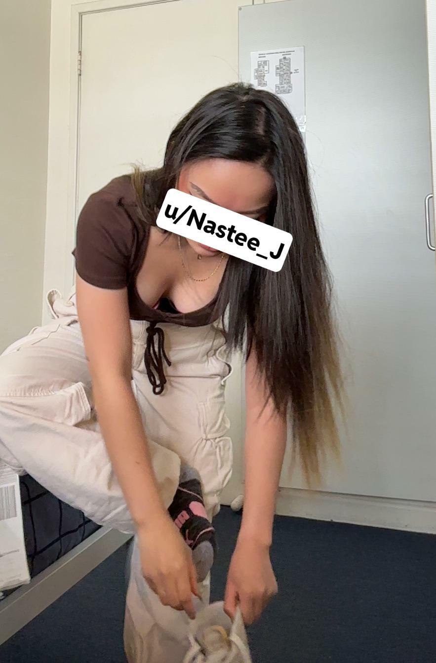 I won’t notice you staring while I put on my shoes