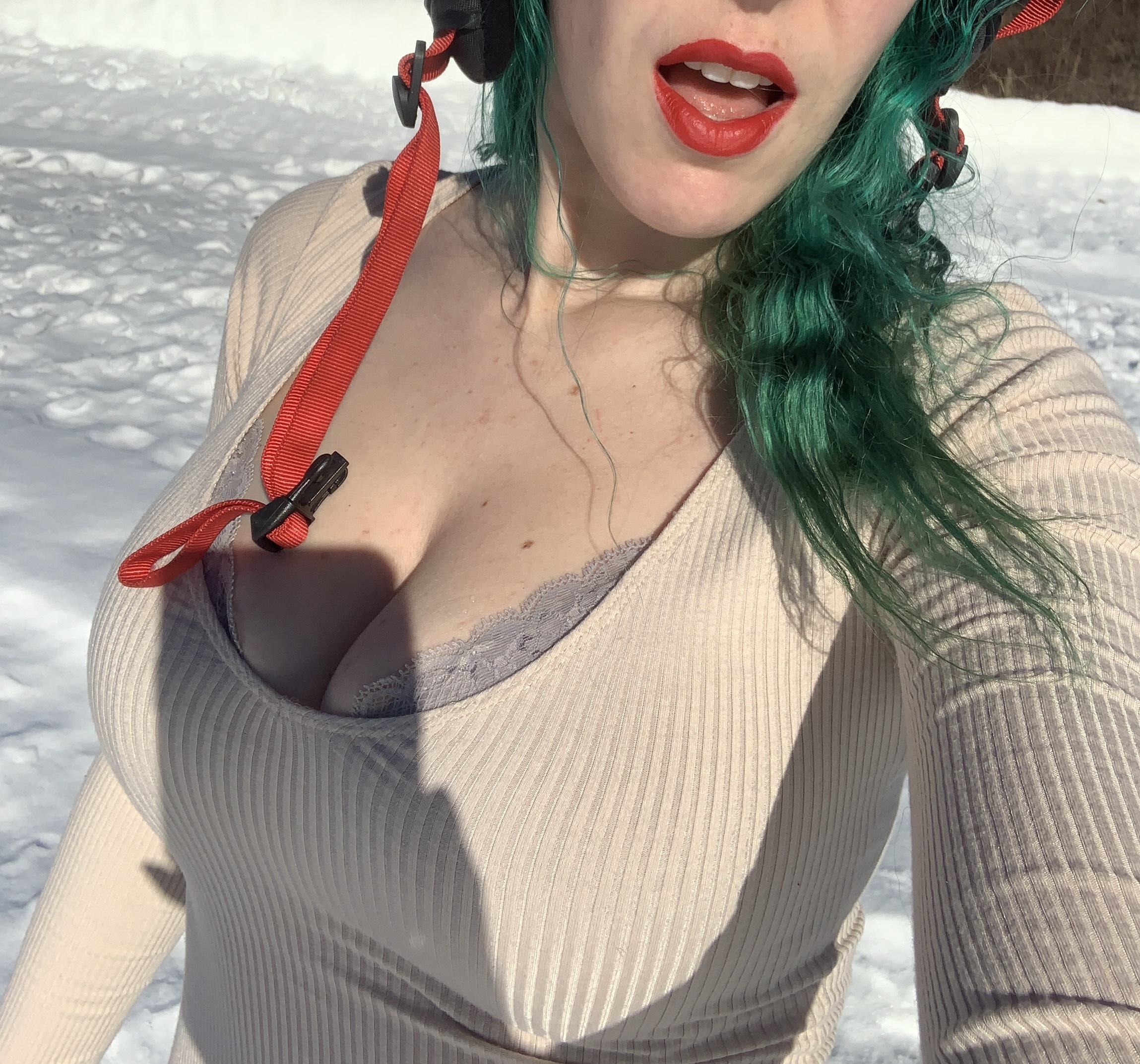 Snowboarding cleavage