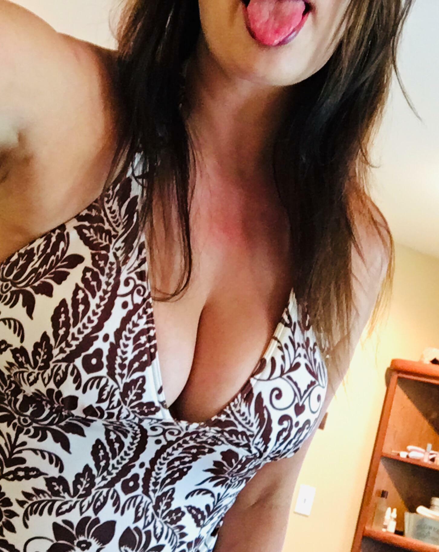 (f) [41] New Bathing Suit Top ðŸ˜œ