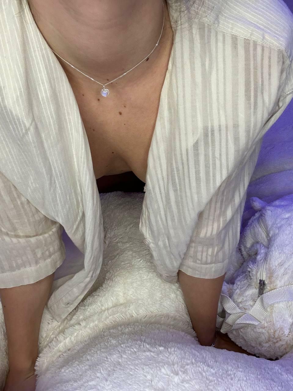 Do my small hanging 18yo boobs make you hard?