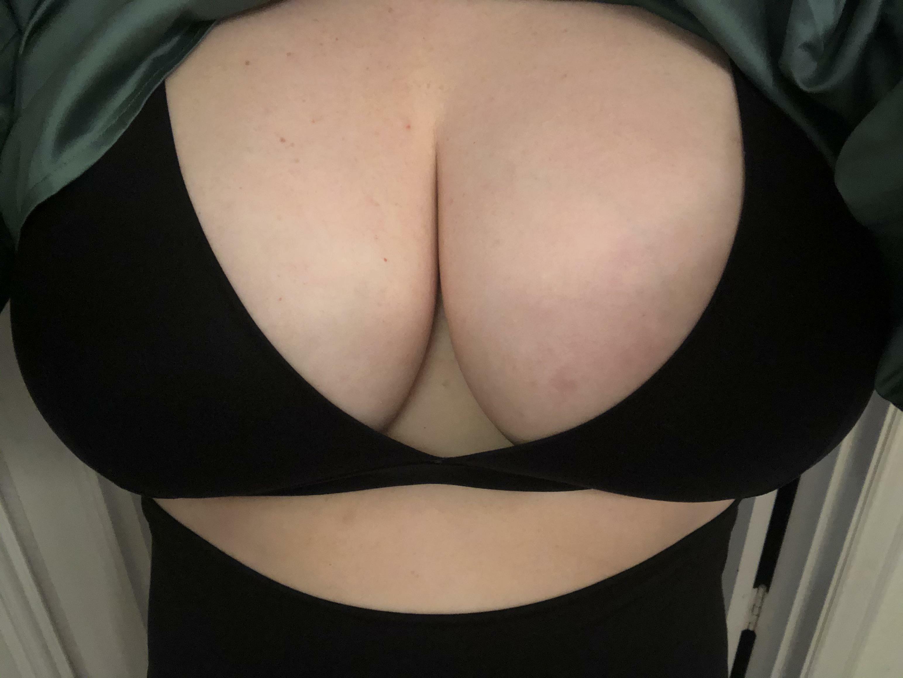 (F39) New bra is a perfect fit !! What do you think? ?