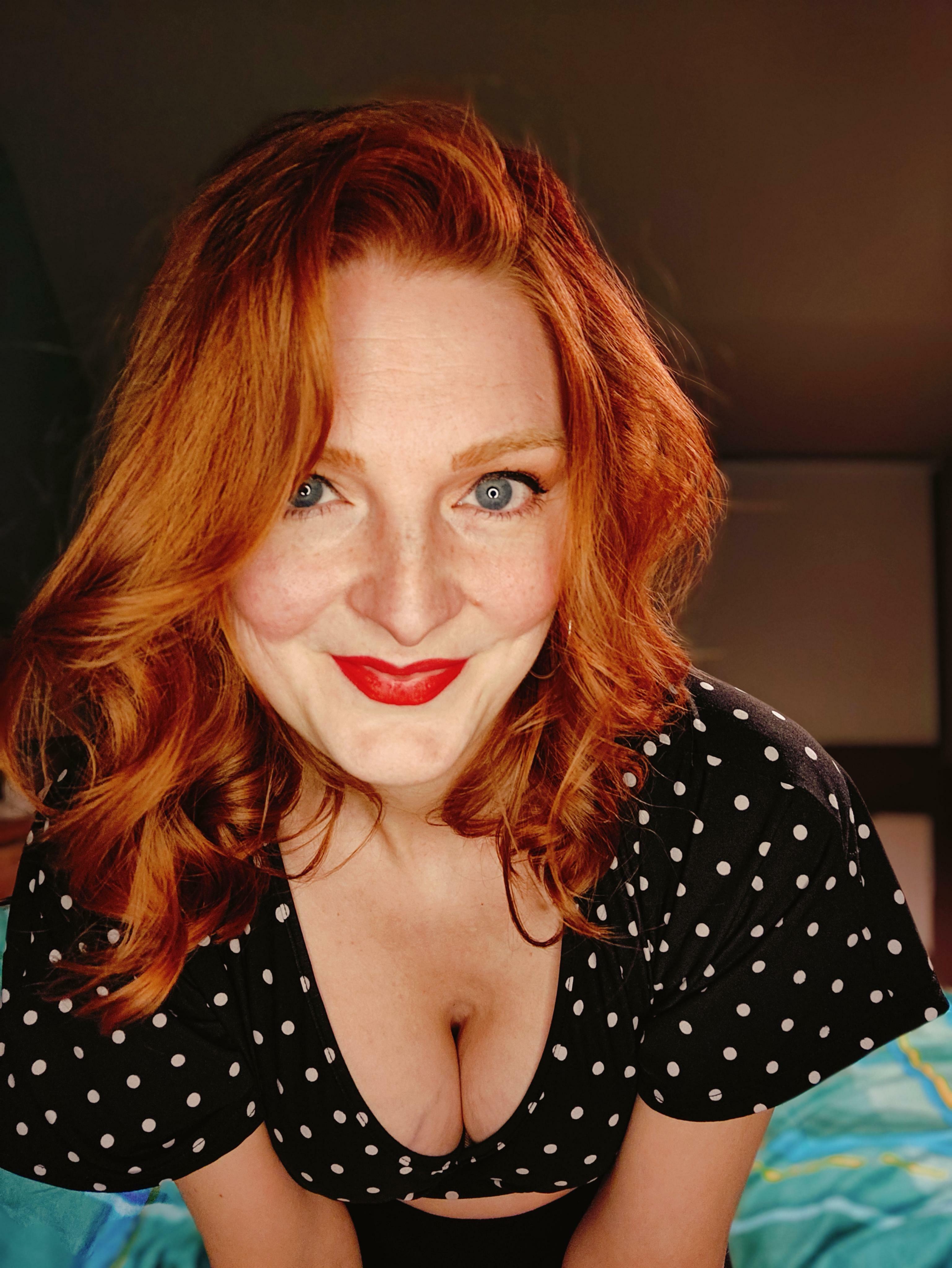 Embracing the Sweetness of Red Lips and good views????