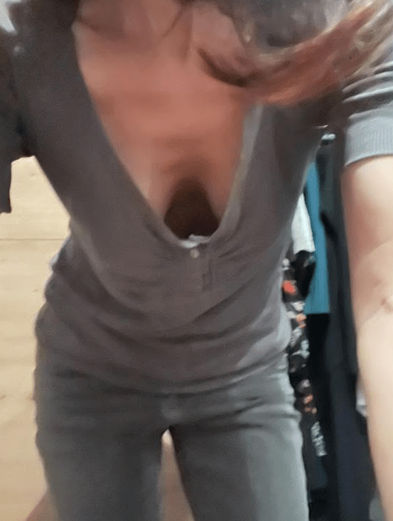 Let me know if you appreciate this view of my 50yo body...