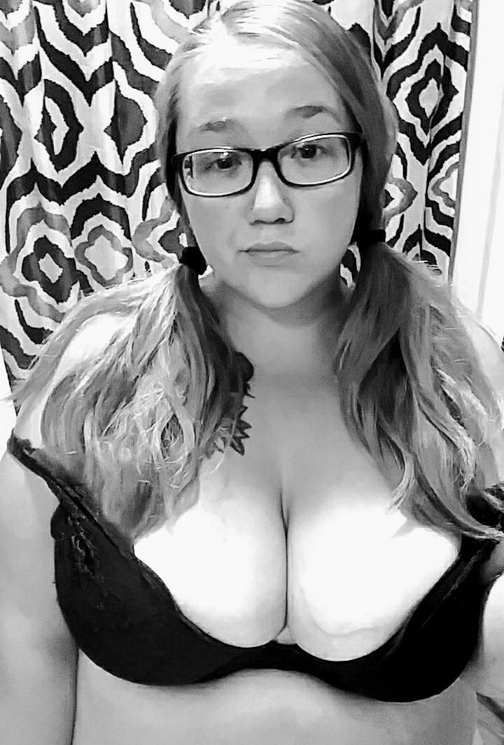 Just a bbw with massive tits ;)