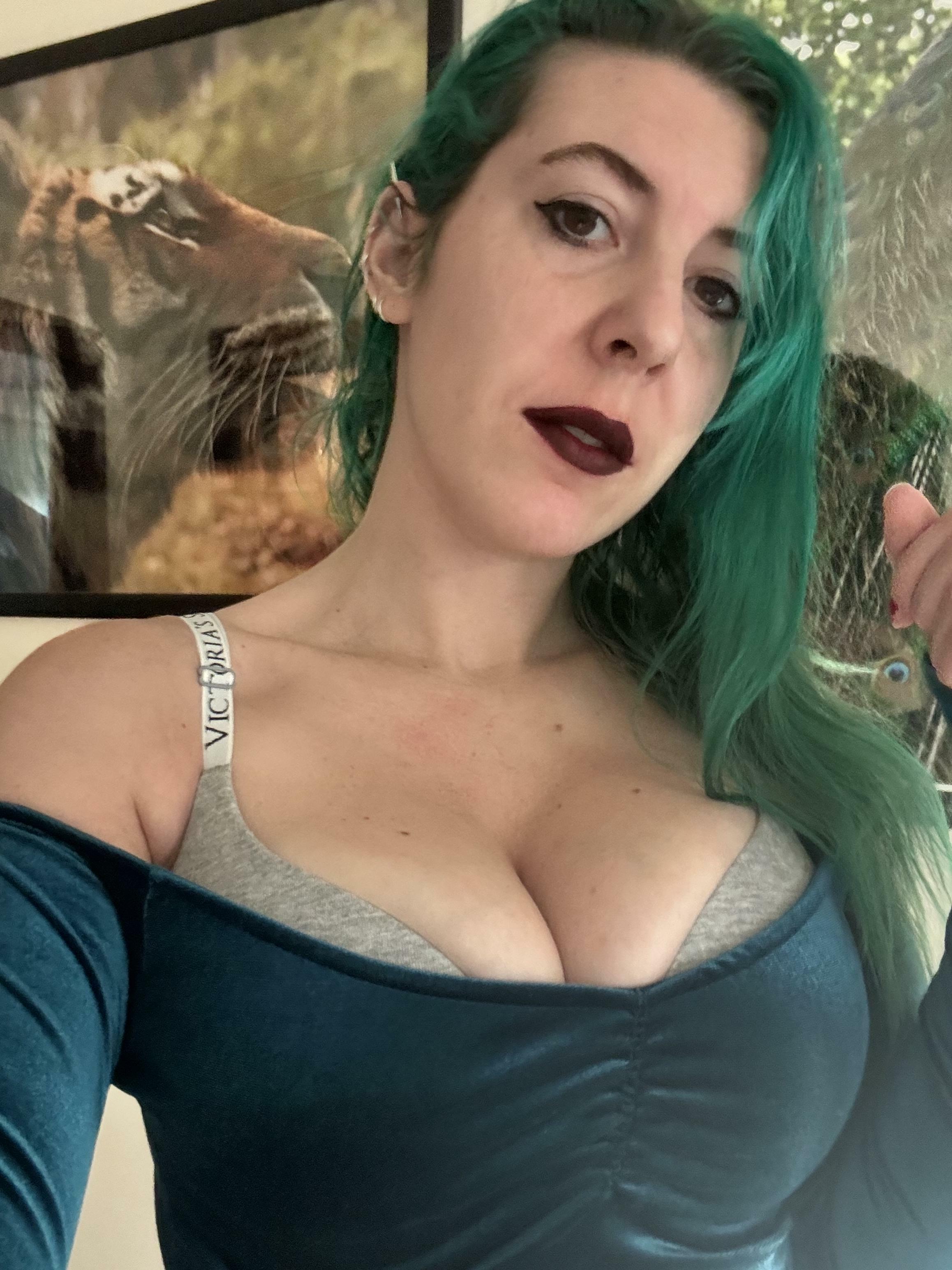 Velvet cleavage