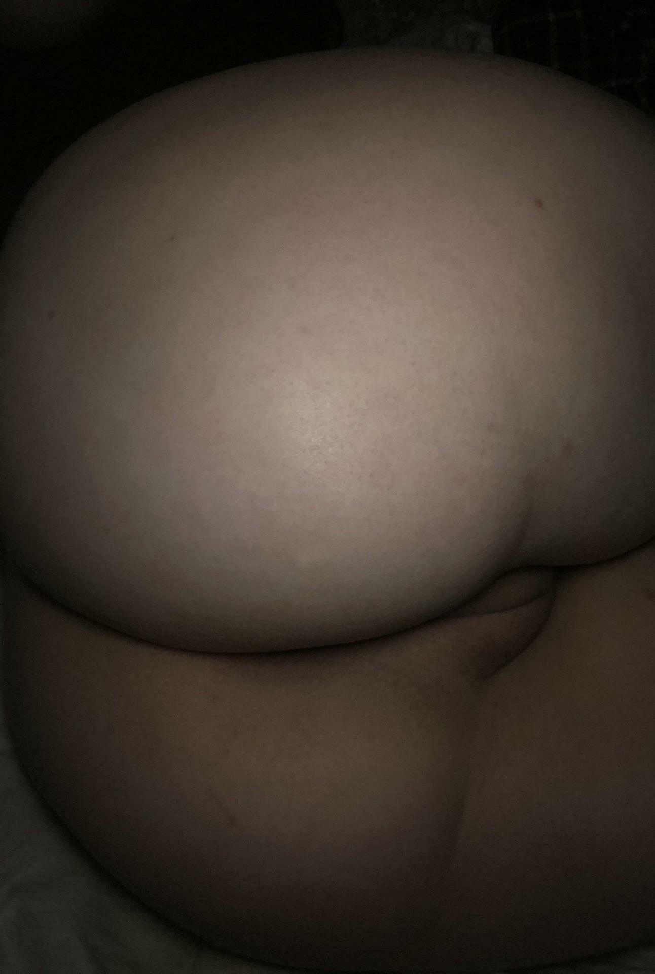 bubble butt &amp; fat pussy lips combo