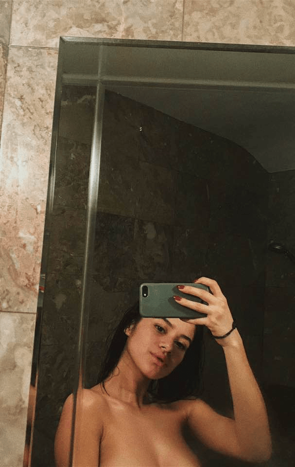 Mirror shot