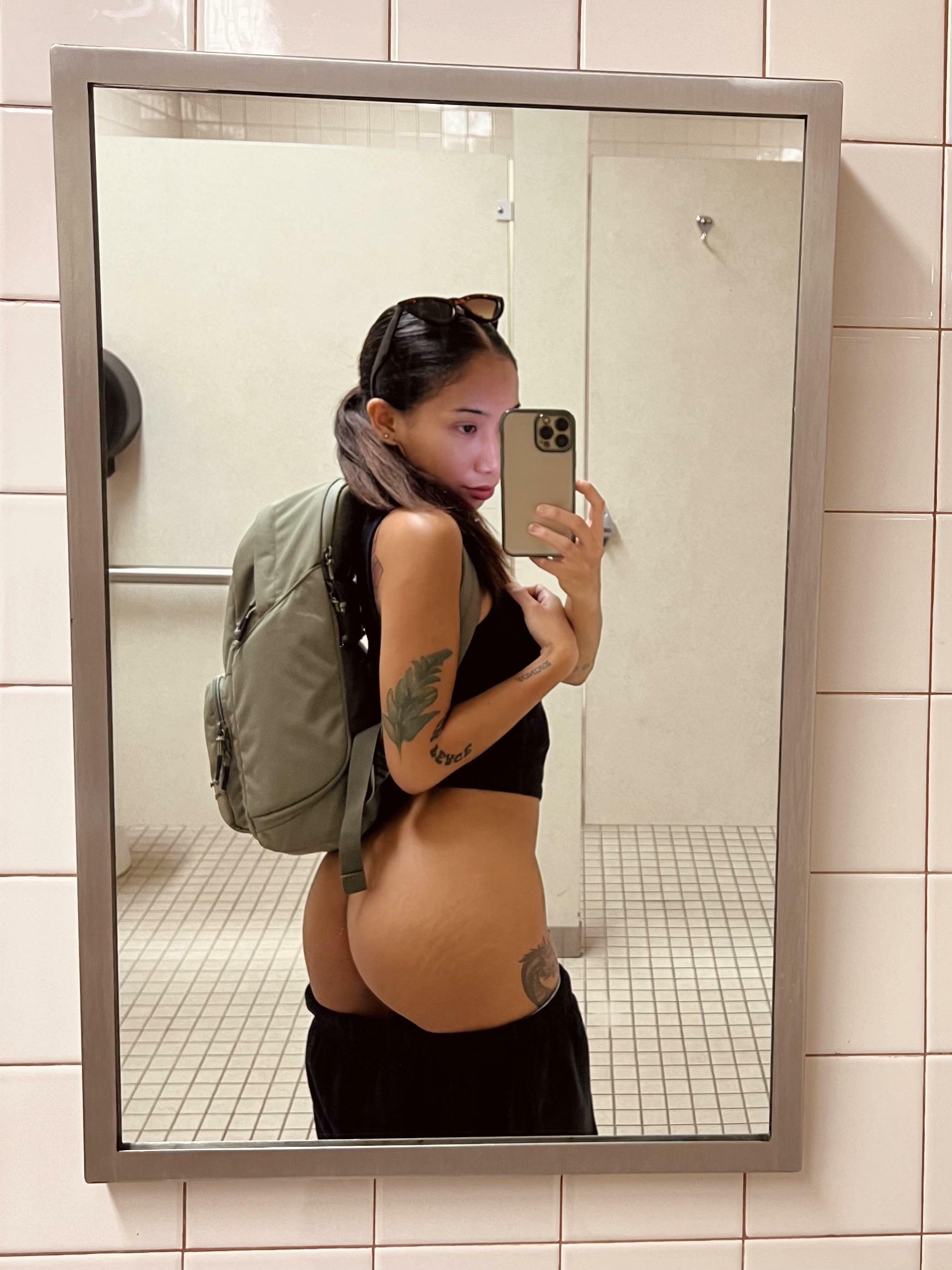 what do you call a woman who sneaks out to the bathroom in the middle of class just to take booty pics?