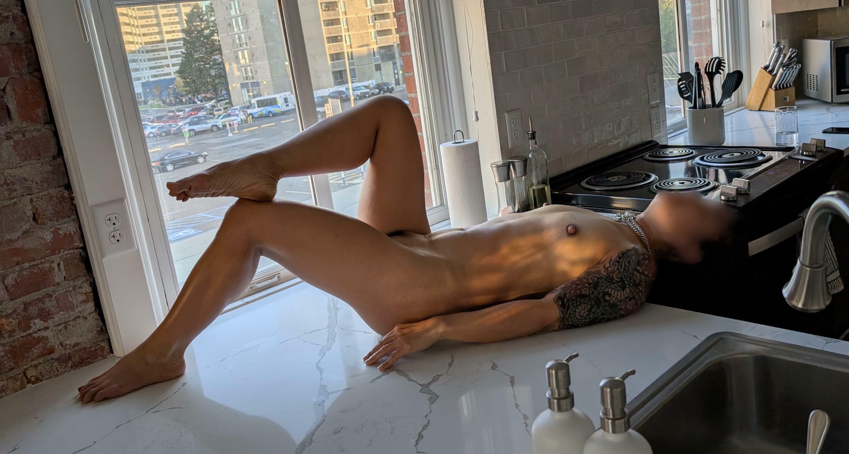 Sometimes you end up naked on the kitchen counter… it was a crazy weekend!