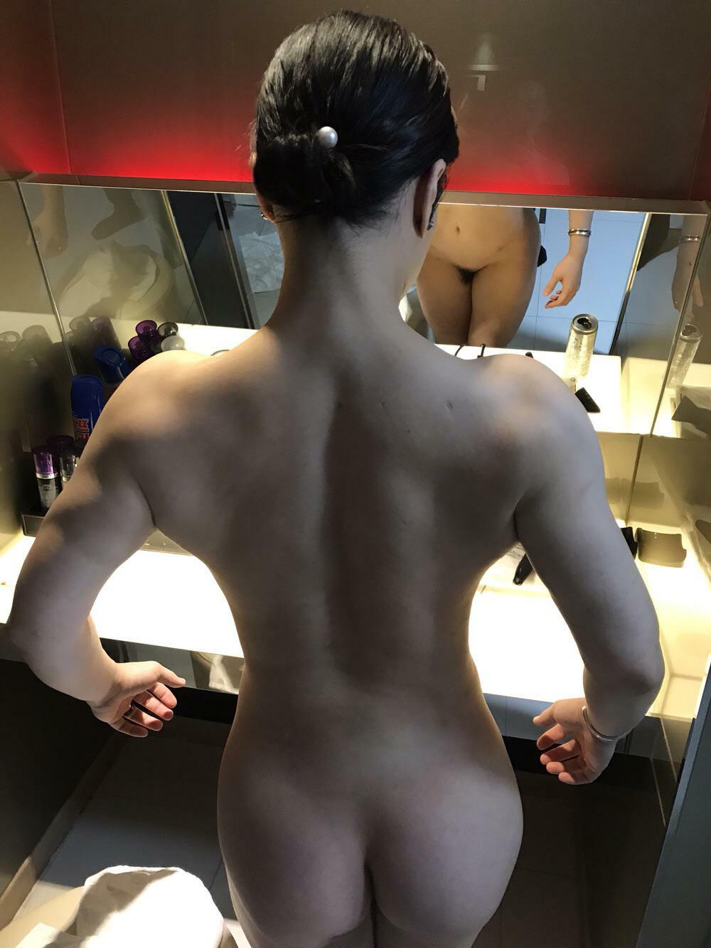 Butt naked! (Since you guys wanted me to bring back the deleted posts as  well :P) Asian - 1000x1334