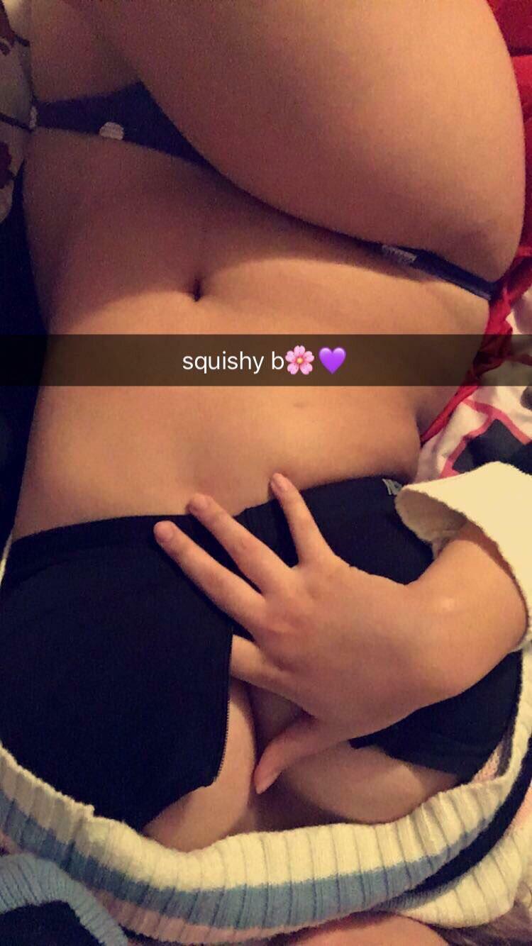 any love for a little chub?ðŸŒ¸ðŸ’œ