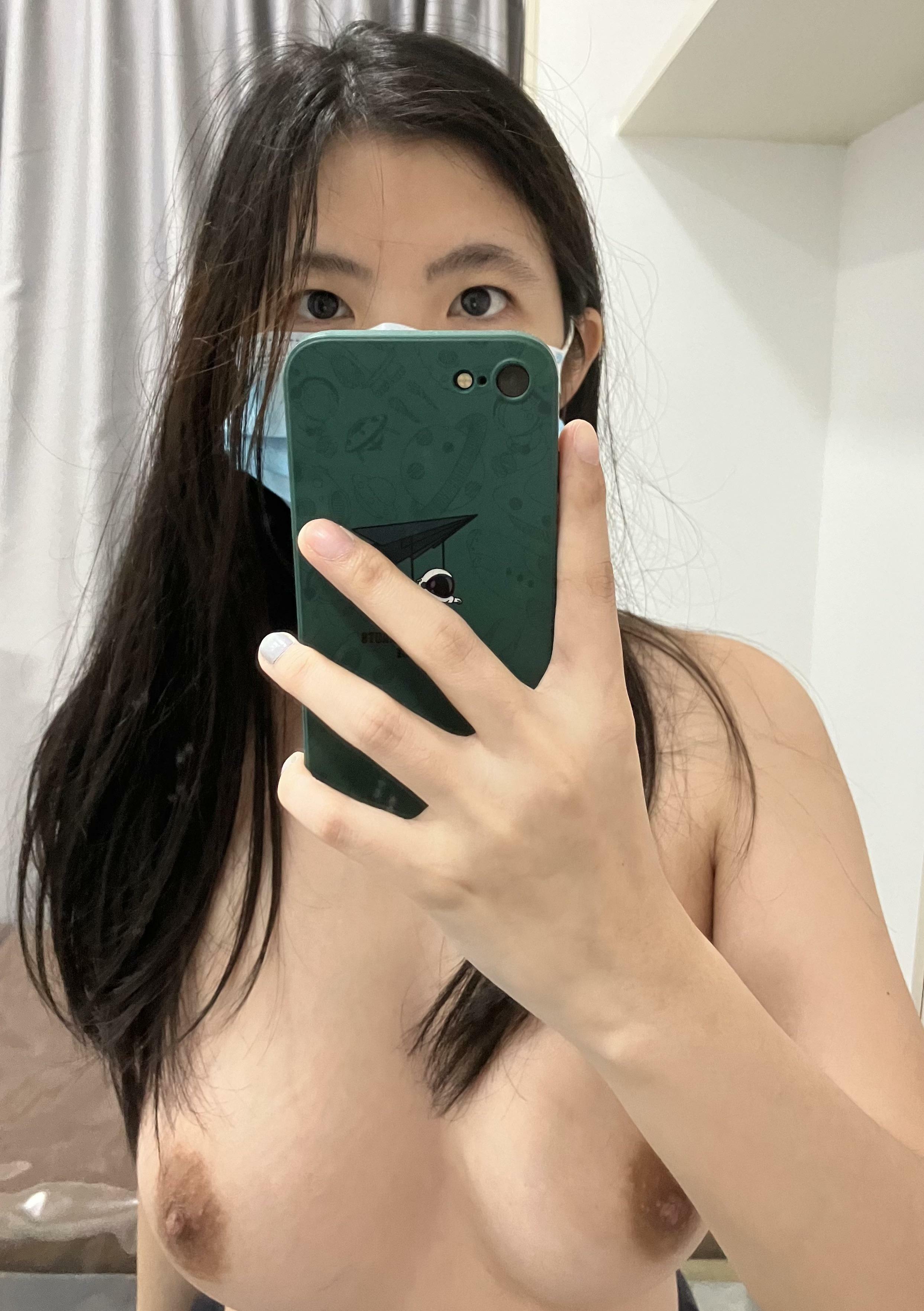 Do i look good?