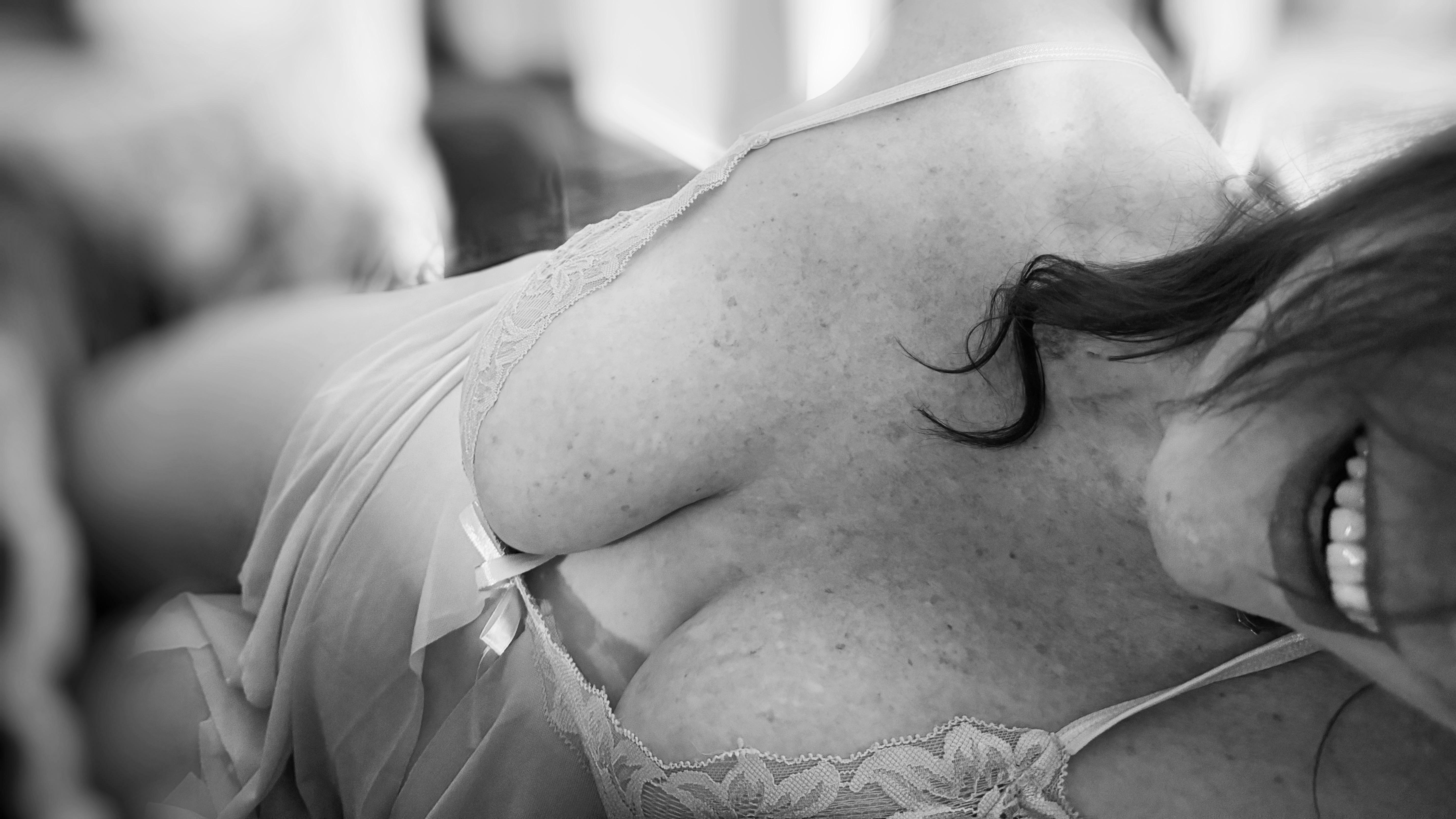 Even in black and white, with those freckles you can tell she’s a sexy little ginger