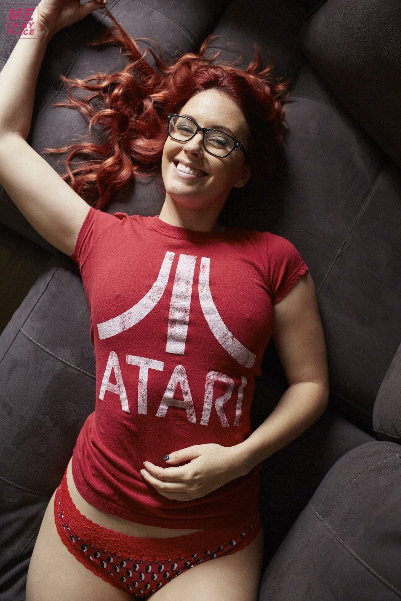 Sexy geeky Meg Turney