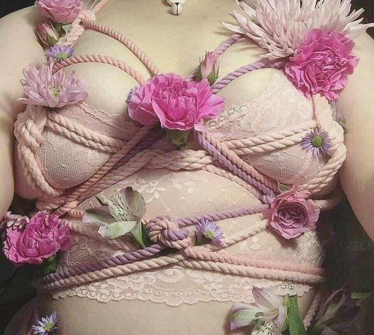 Bondage but make it feminine??