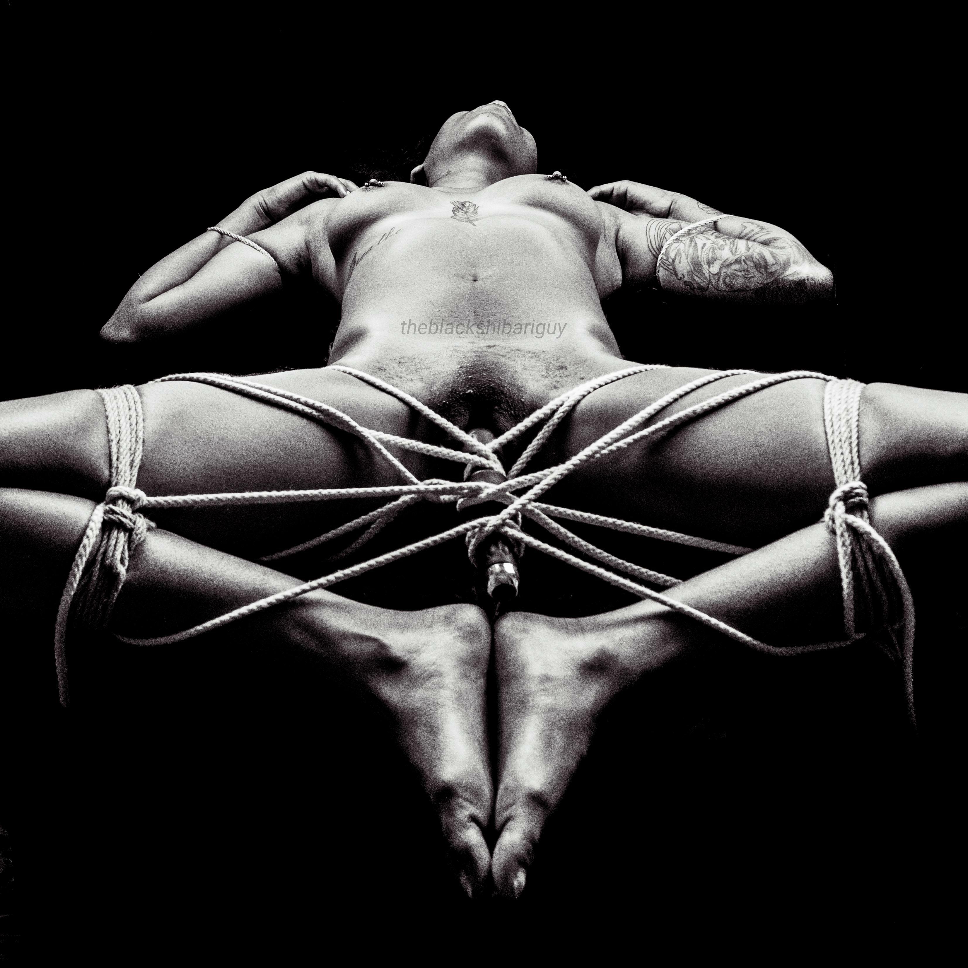 Shibari and boudoir go hand-in-hand