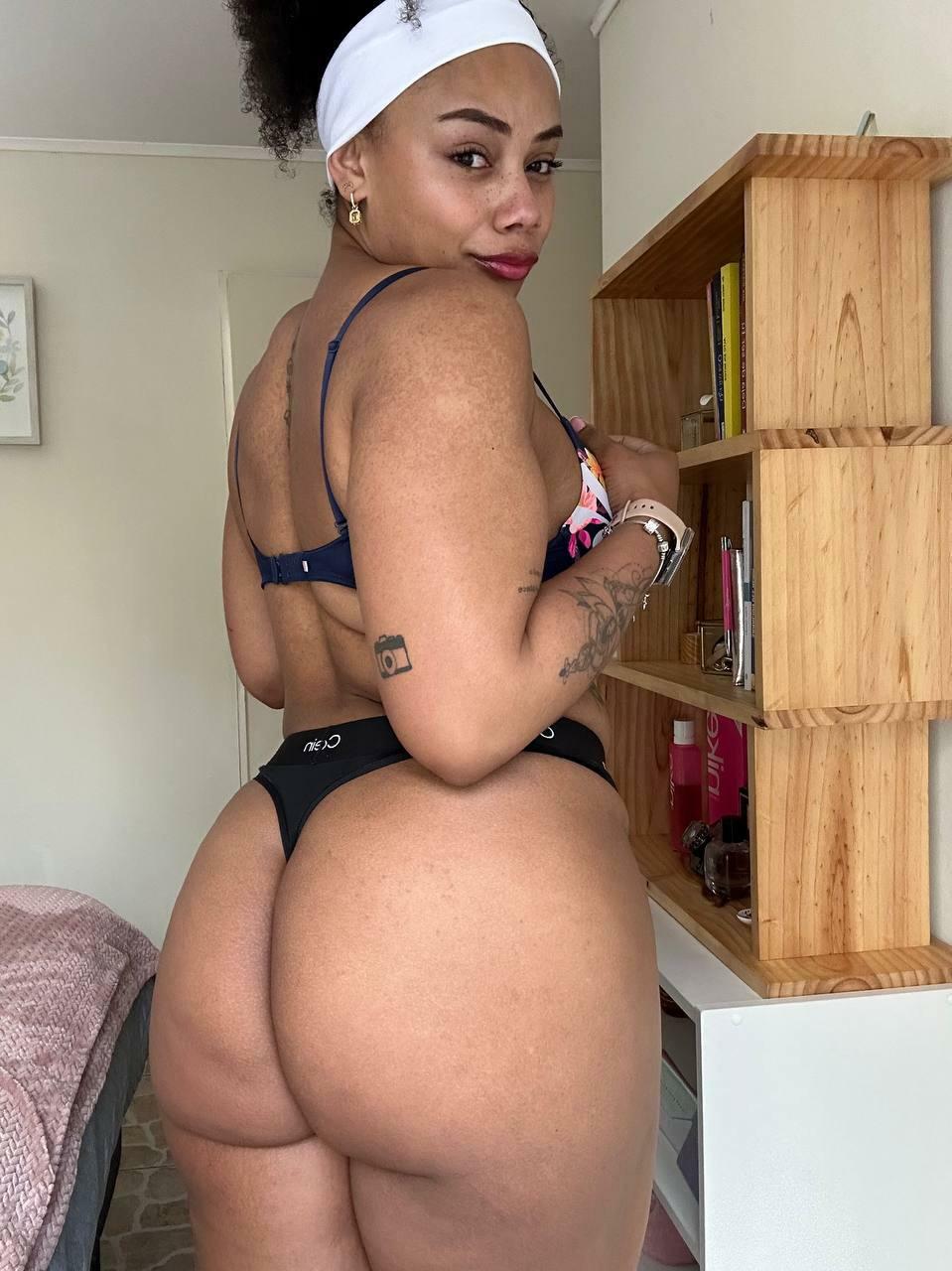 Do you like the size of my big ass ? Y or N