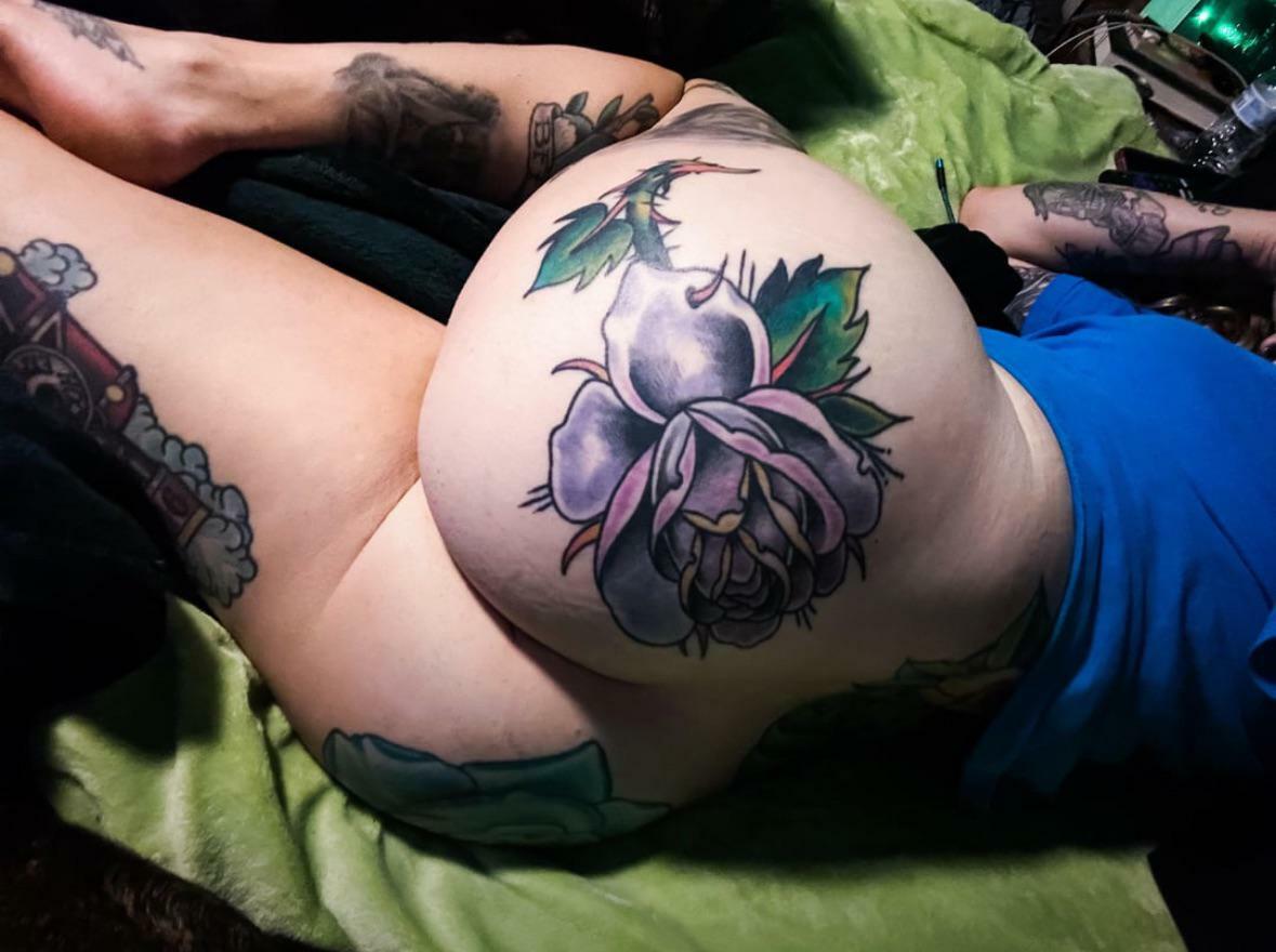 I may be biased, but I think it’s a pretty great ass