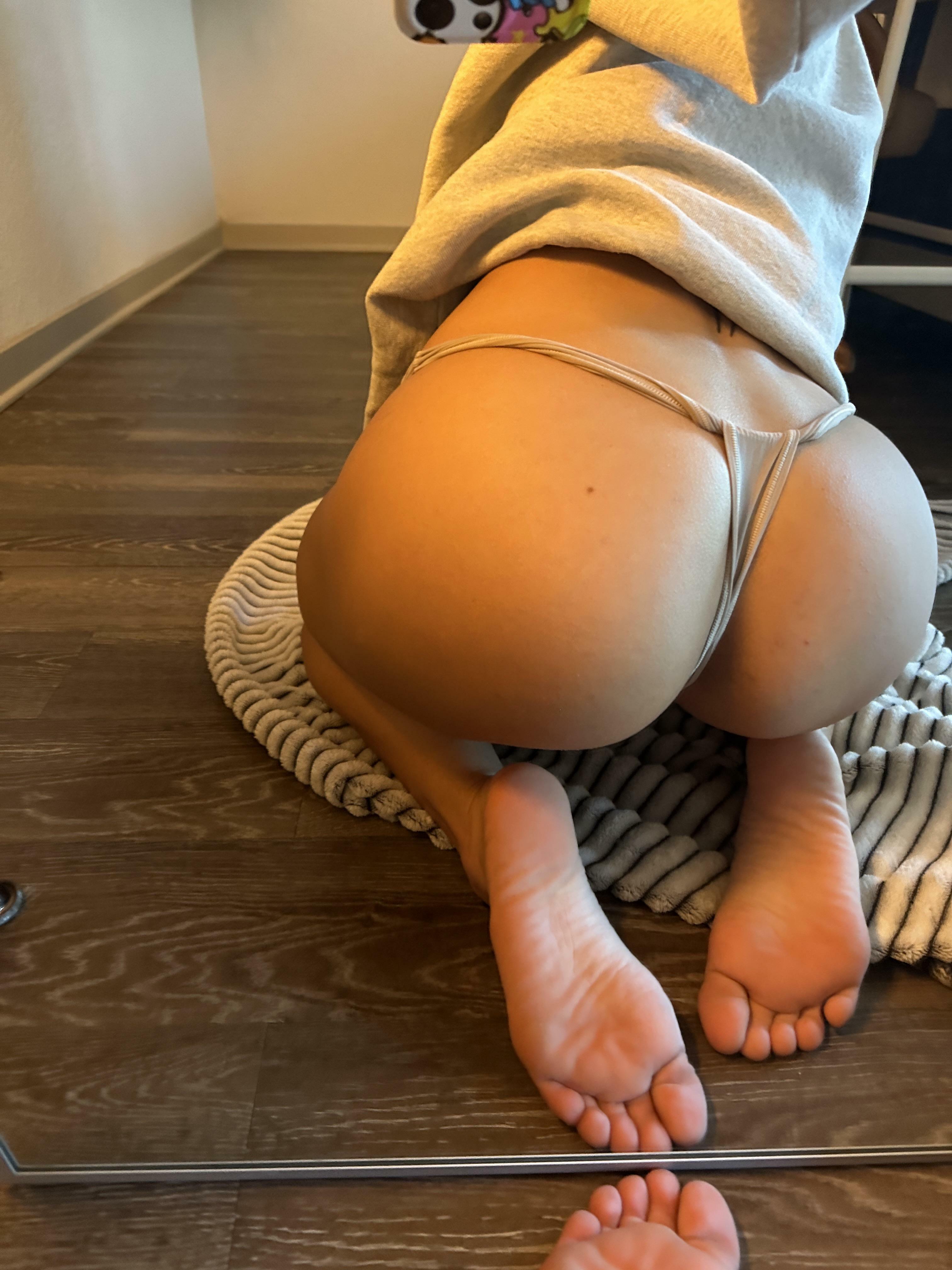 How could I convince you to lick it