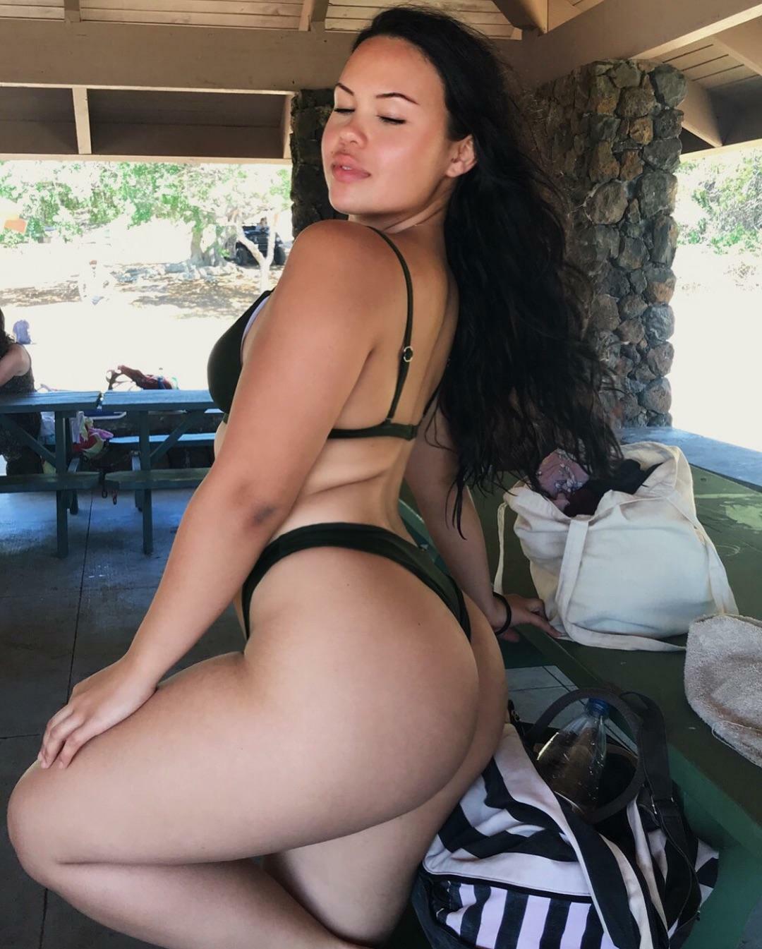 A girl with a pretty big &amp; round booty