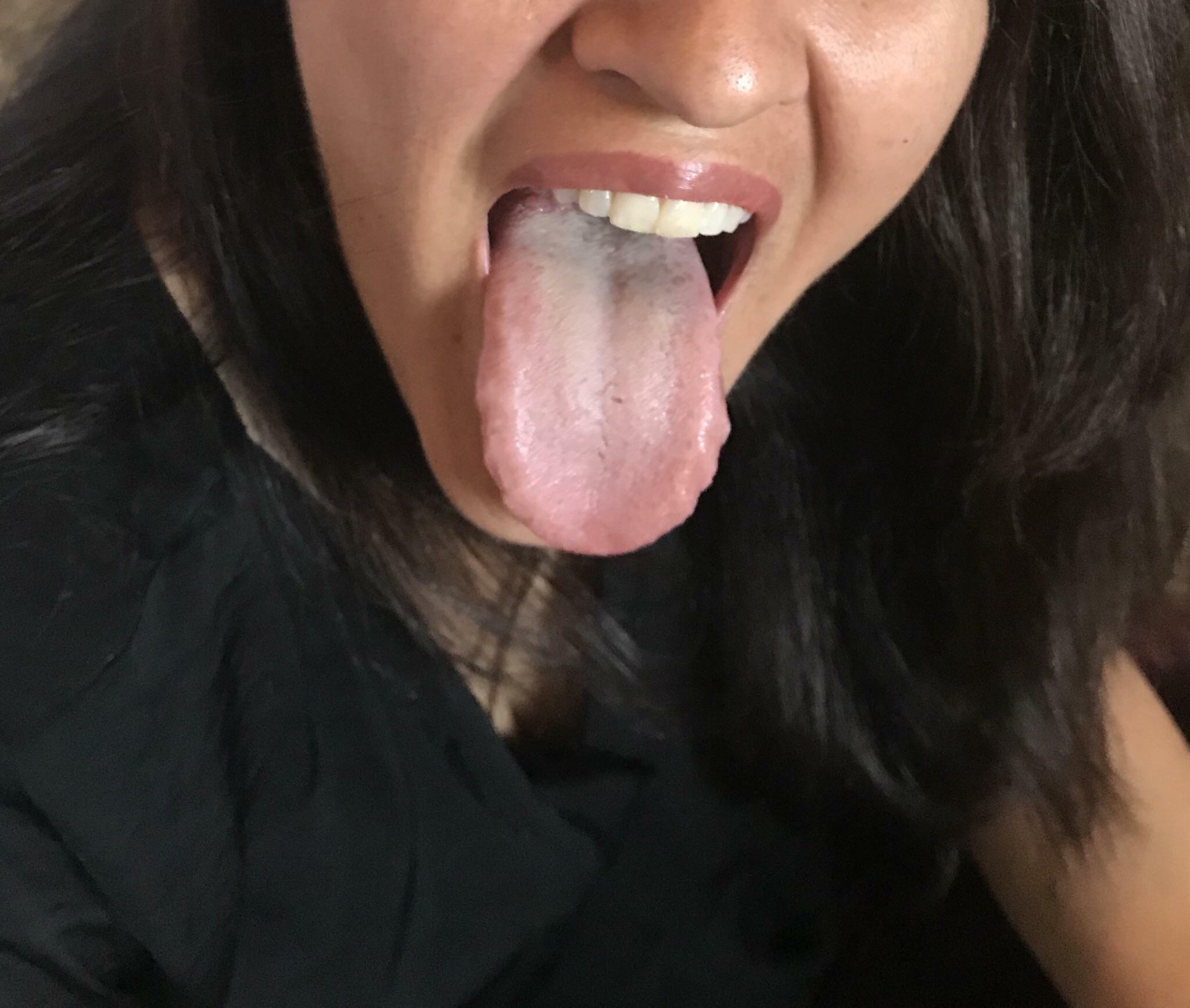 Upvote if youâ€™d fuck my wifeâ€™s slut mouth. Kik faceonblast to degrade a cuckold.