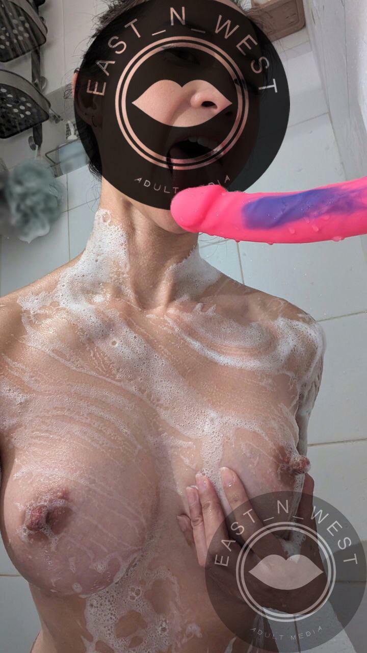I’m at work and she’s looking for someone to join her in the shower… who’s in?