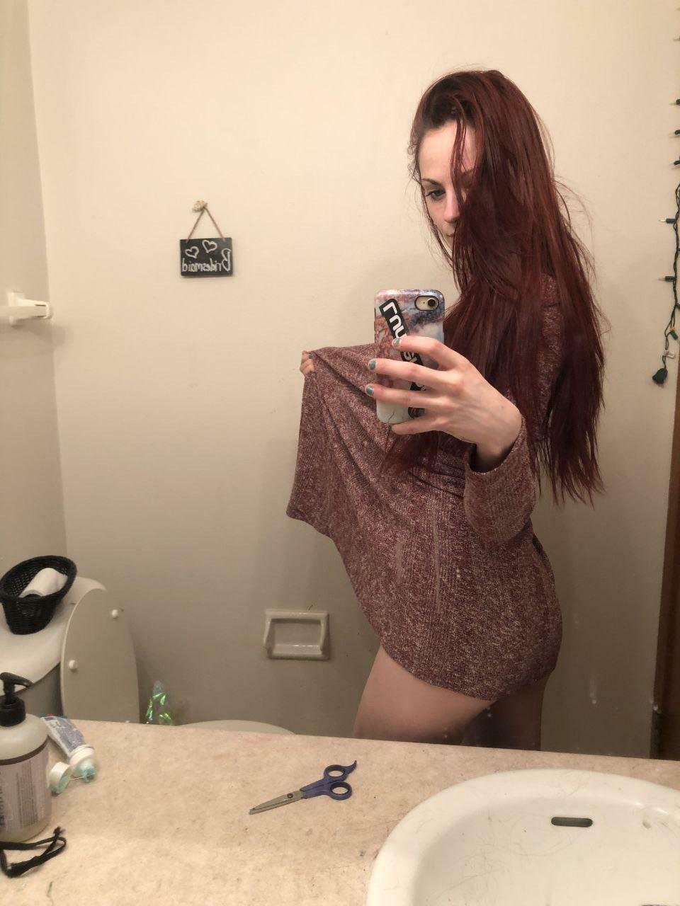 S n a p scarlet_thom44 if you want to be my cucky slave First like gets a little reward ??? in Cuckold