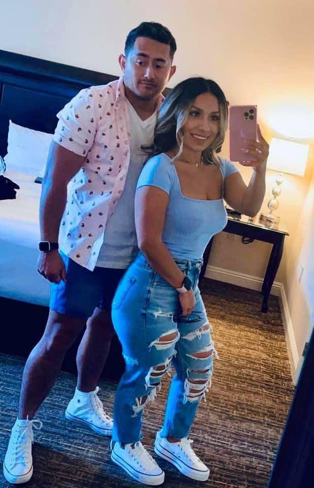 Hispanic couple looking for bwc. Please circumcised only! in Cuckold