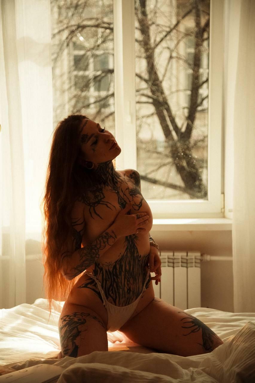I love to watch my neighbor watch me, it makes him happy