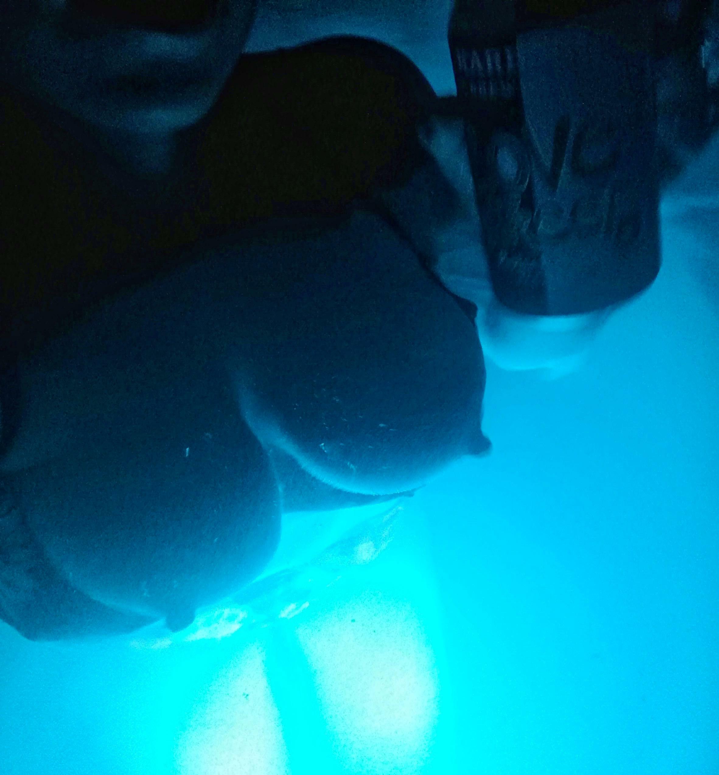 Hot tub boobs brought to you by: (beer name in comments because automod pulled by first try ðŸ˜‚)