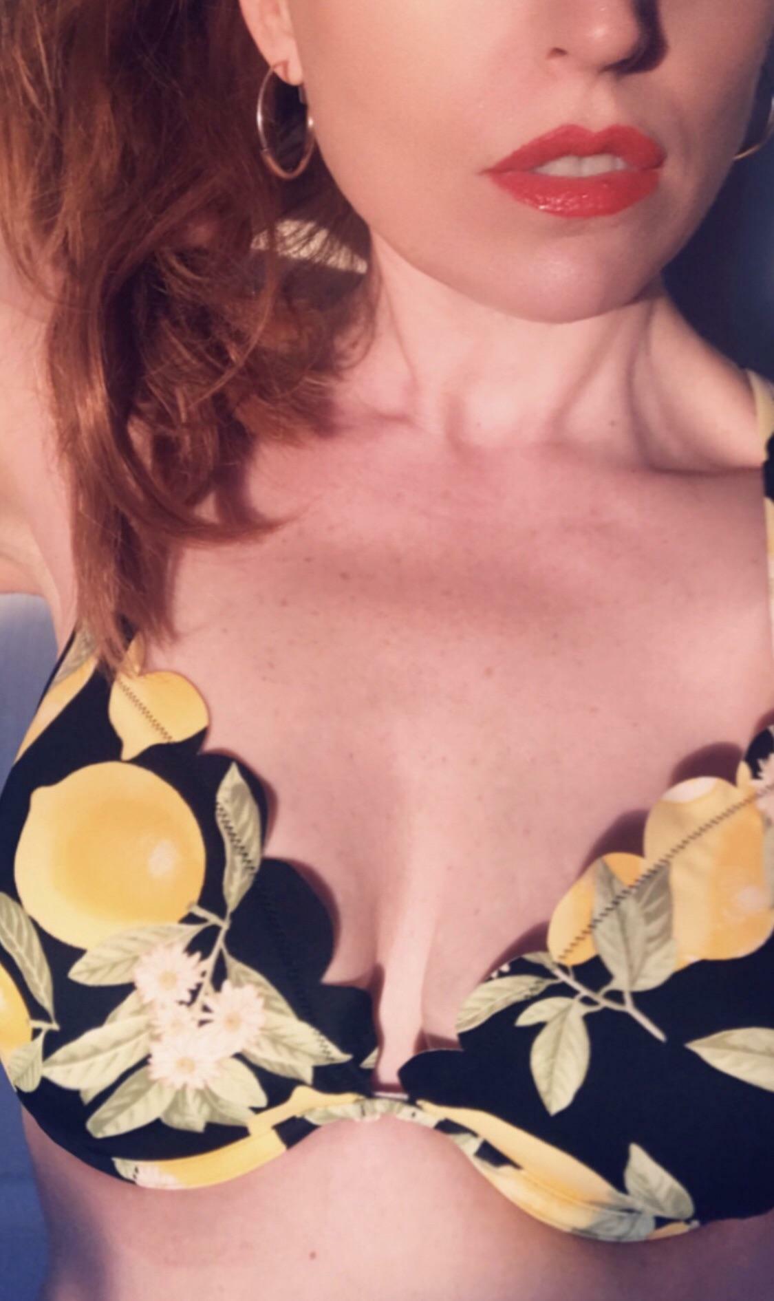 Why donâ€™t you come in for a glass of lemonade?ðŸ‹ðŸ˜‰ 48(f)