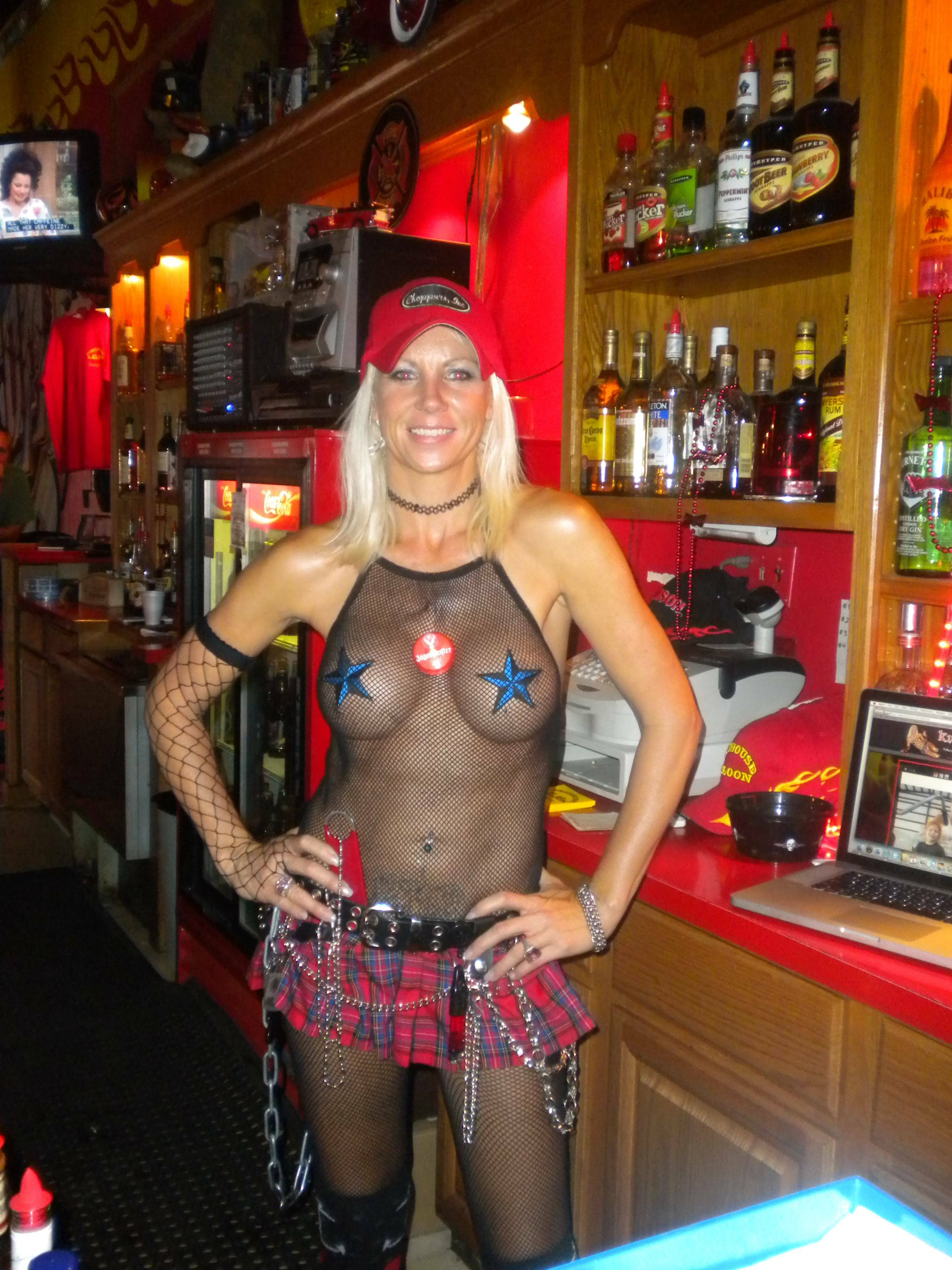 Milf bartender