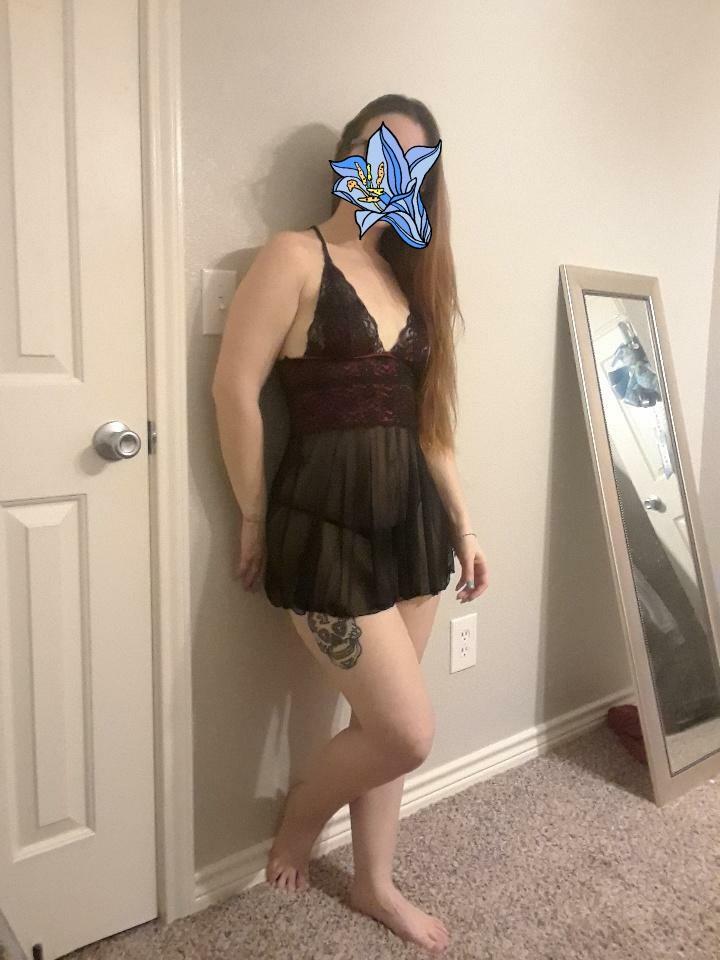 ront view of the new outfit I bought to surprise the husband