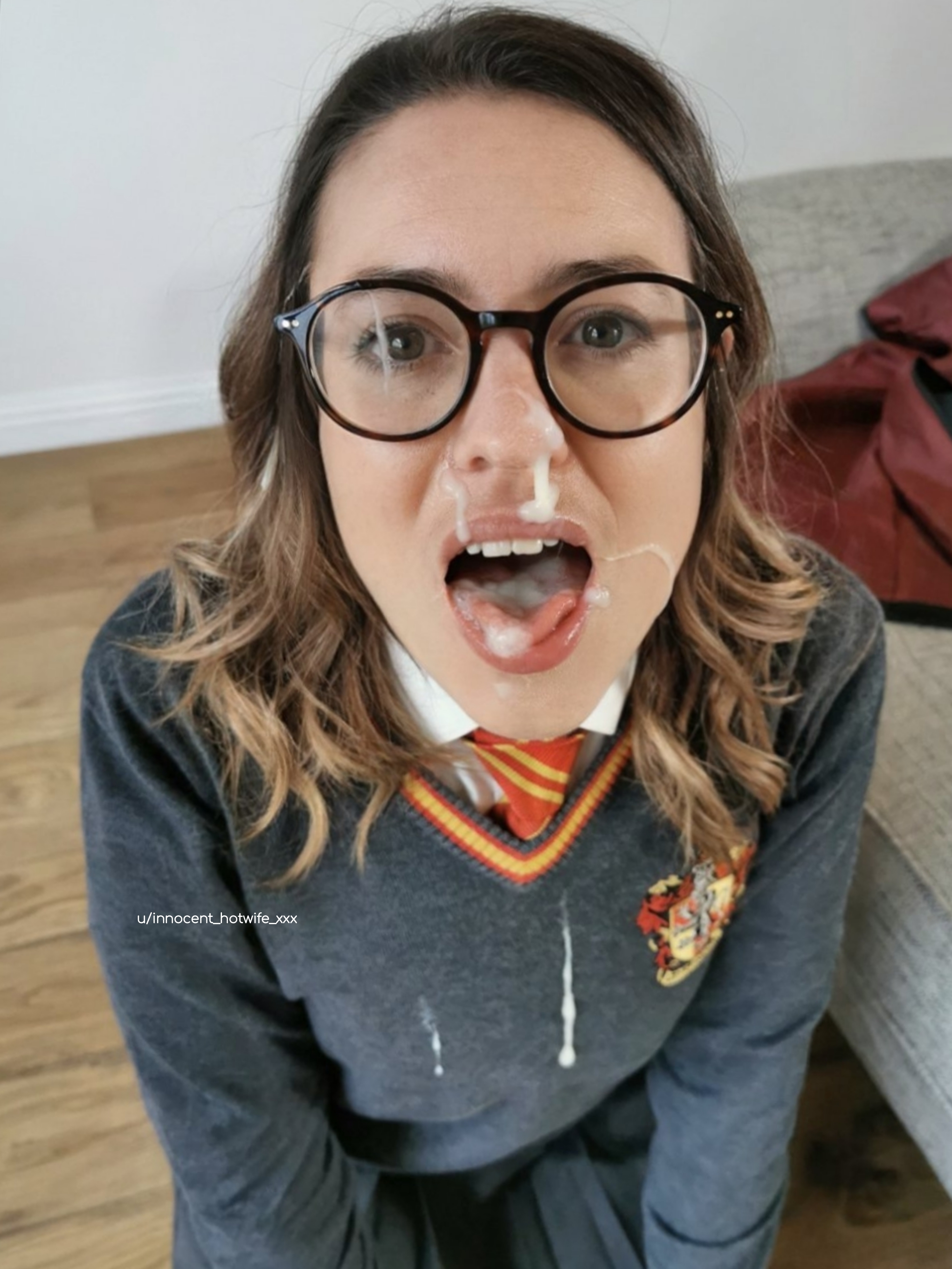 Naughty Hermione gets her face covered