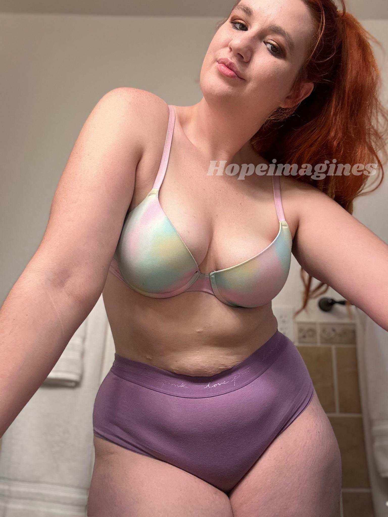 Thick MILFS know how to ride