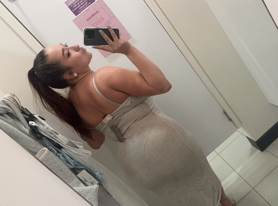 Have you ever dated a curvy girl like me?